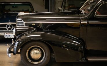 Oldsmobile-Custom-LS3-V8-Model-F38-Touring-1938-4-Door-Sedan-4
