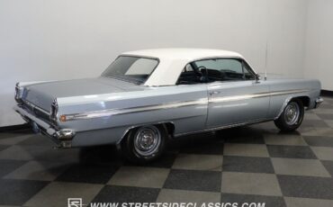 Oldsmobile-Cutlass-1963-Coupe-11
