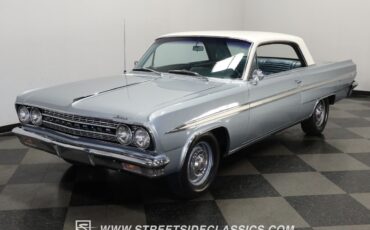 Oldsmobile-Cutlass-1963-Coupe-17