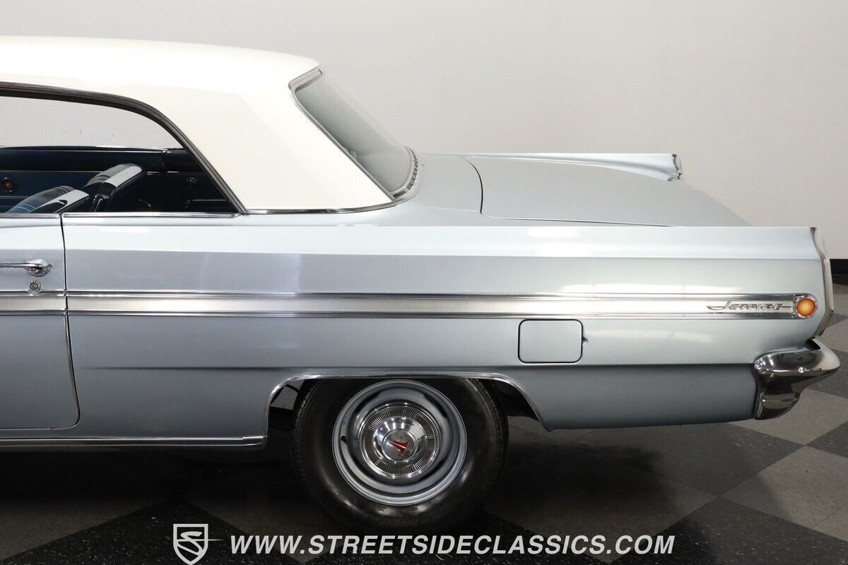 Oldsmobile-Cutlass-1963-Coupe-22