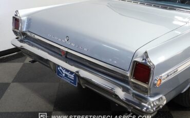 Oldsmobile-Cutlass-1963-Coupe-23