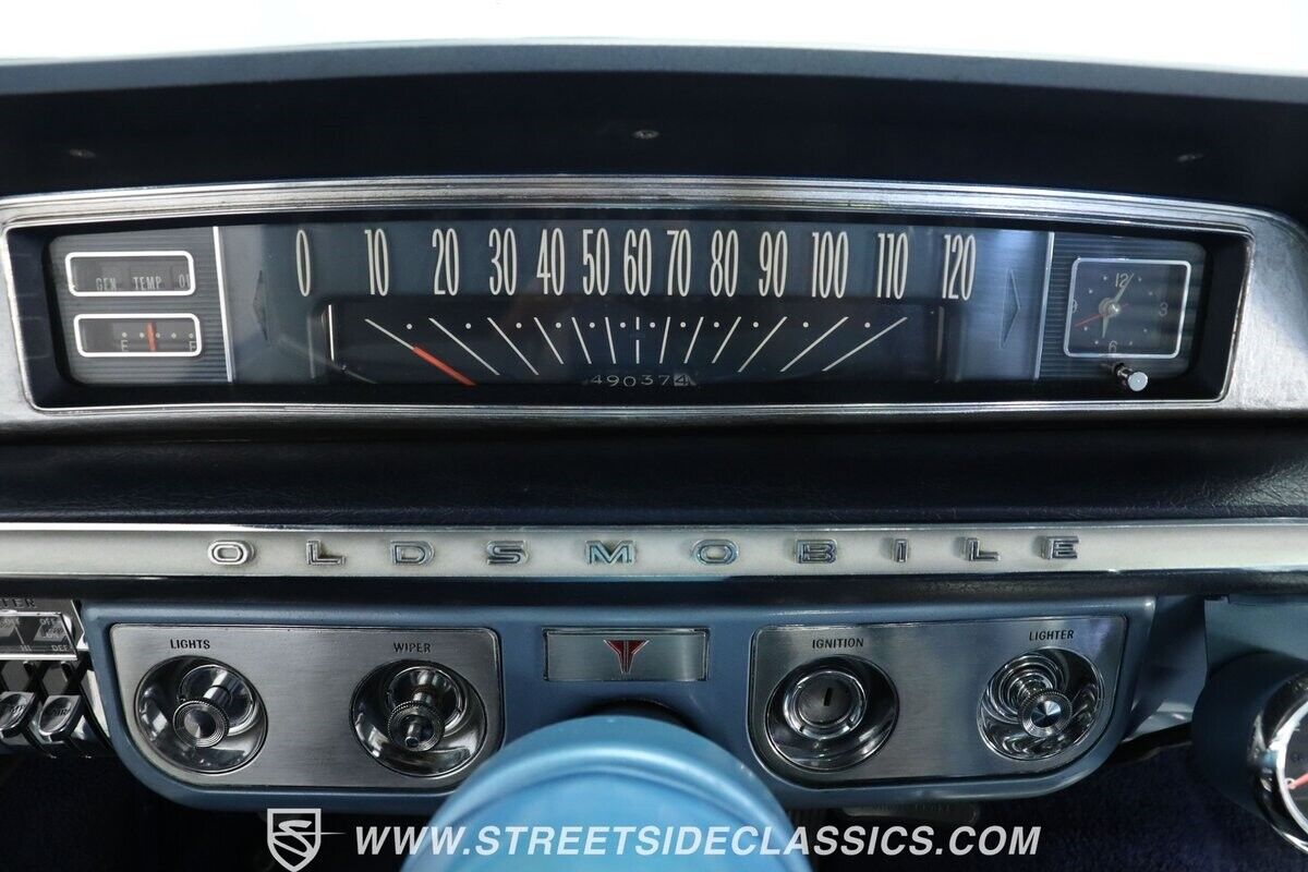 Oldsmobile-Cutlass-1963-Coupe-36