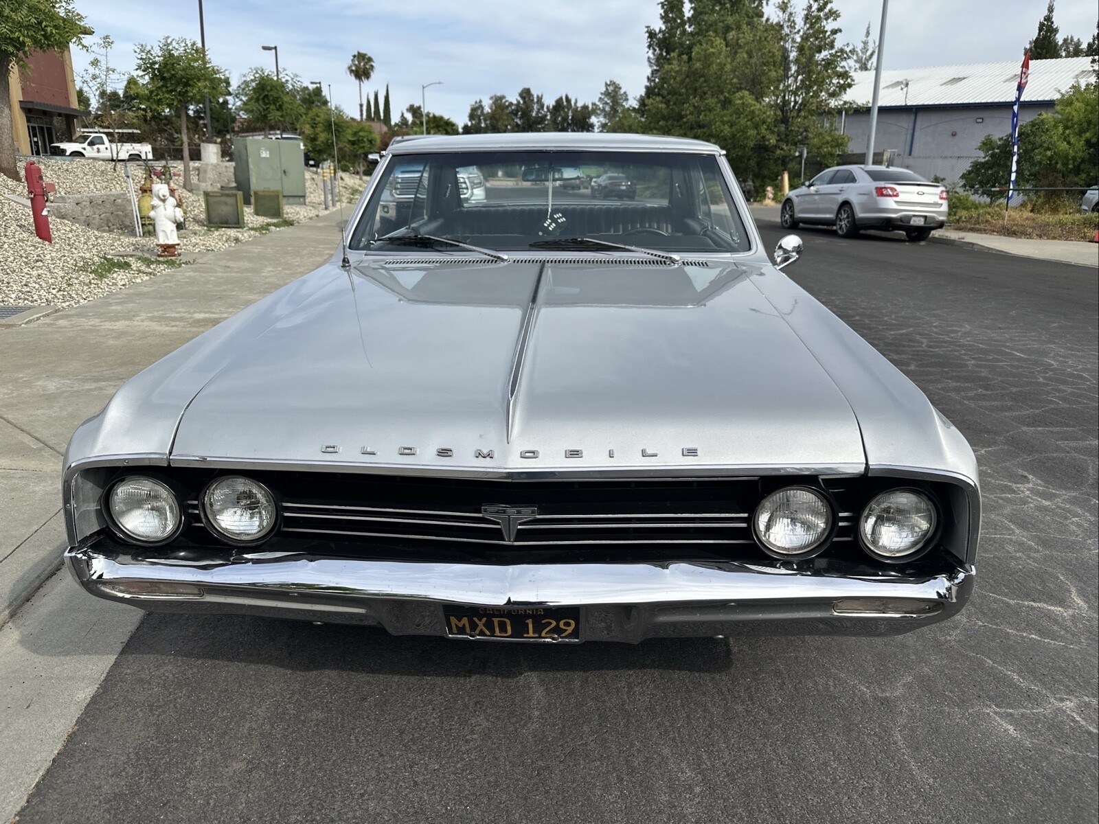 Oldsmobile-Cutlass-1964-1