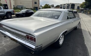 Oldsmobile-Cutlass-1964-6