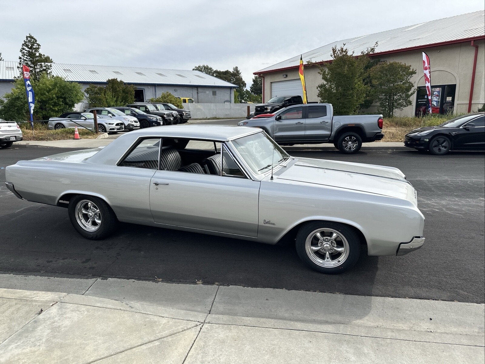 Oldsmobile-Cutlass-1964-7
