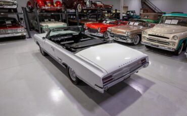Oldsmobile-Cutlass-1965-Convertible-10