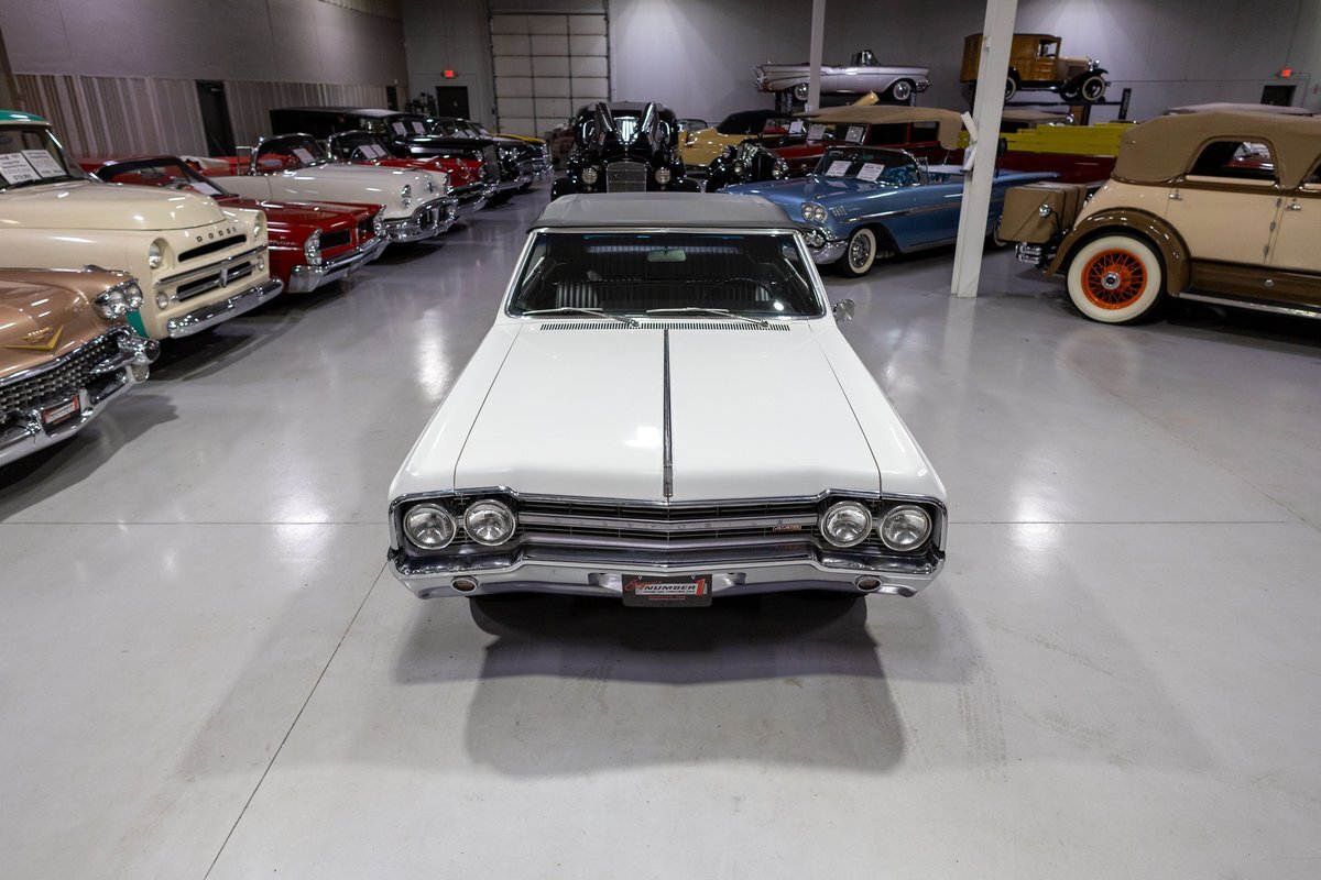 Oldsmobile-Cutlass-1965-Convertible-13
