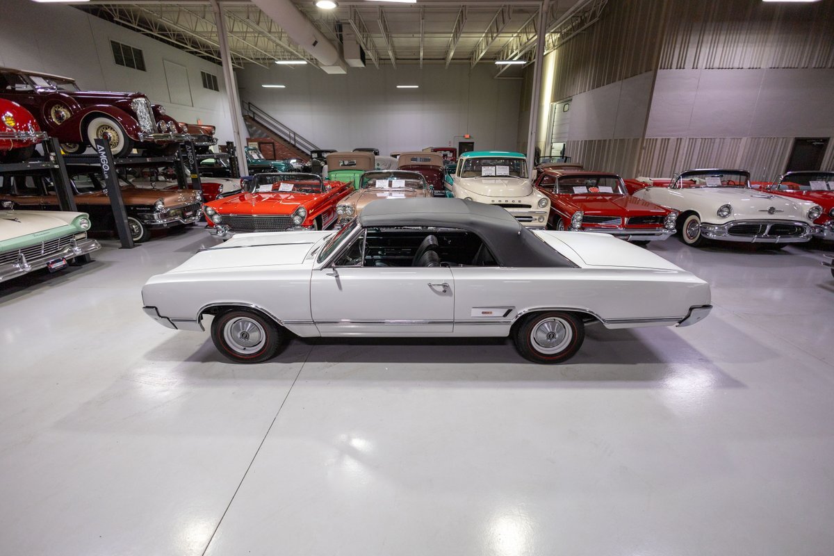 Oldsmobile-Cutlass-1965-Convertible-19