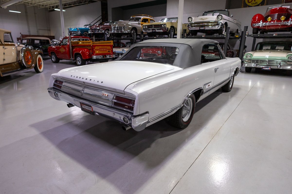 Oldsmobile-Cutlass-1965-Convertible-32