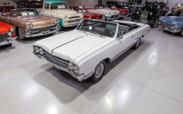 Oldsmobile-Cutlass-1965-Convertible-4