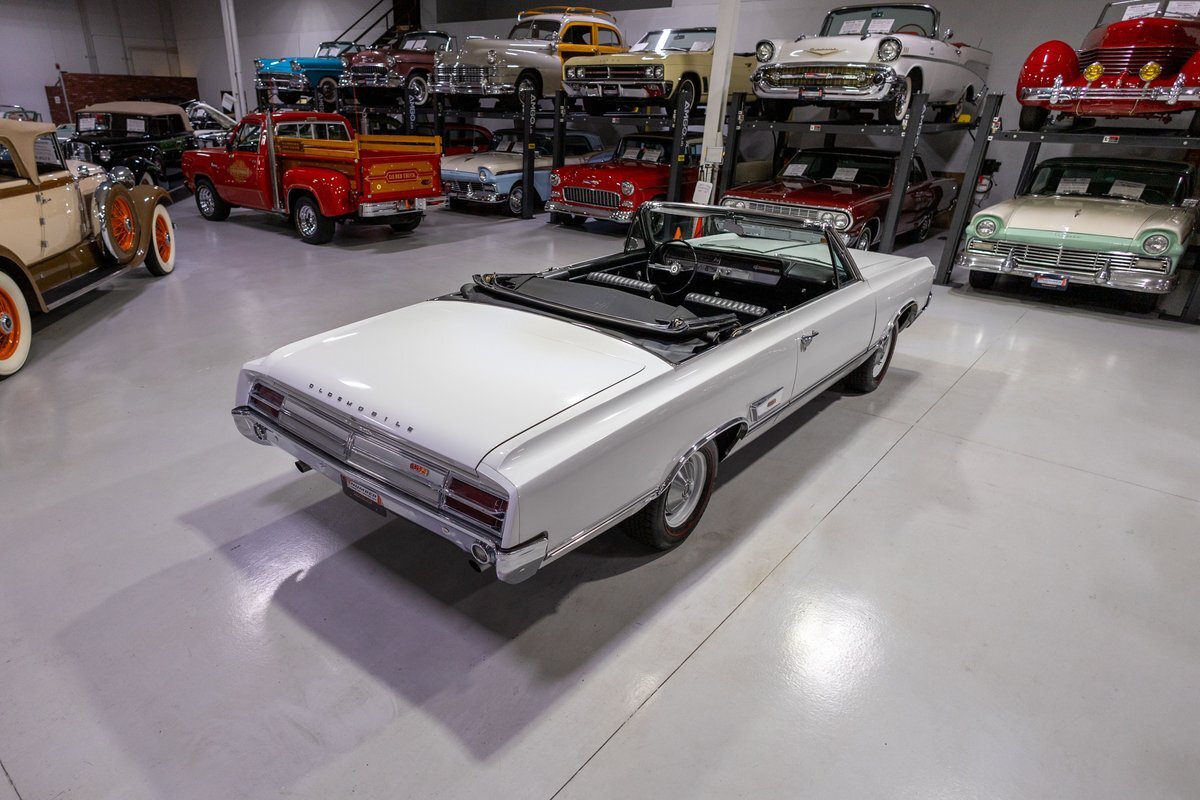 Oldsmobile-Cutlass-1965-Convertible-8
