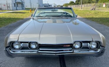Oldsmobile-Cutlass-1967-Convertible-13