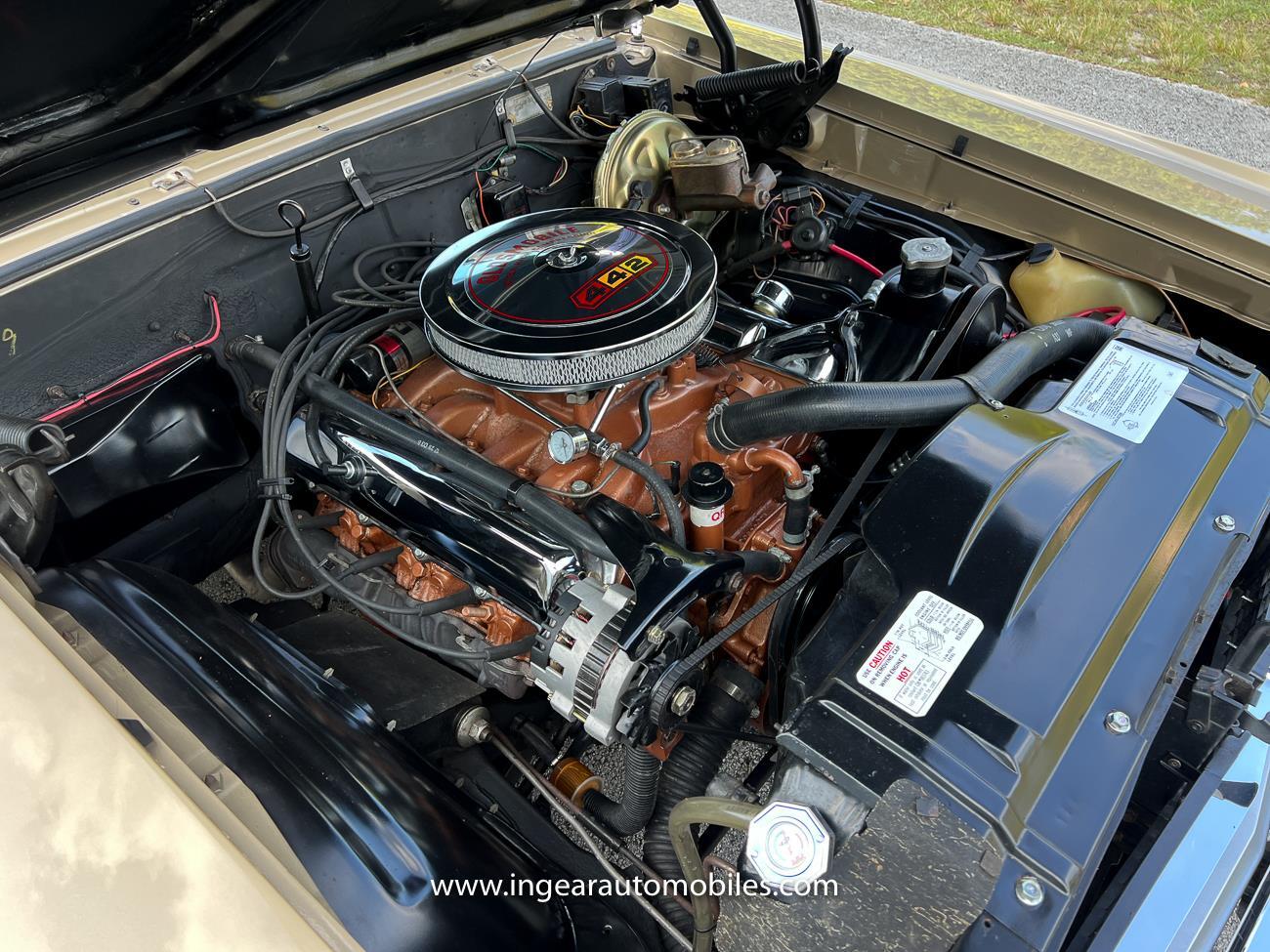 Oldsmobile-Cutlass-1967-Convertible-2