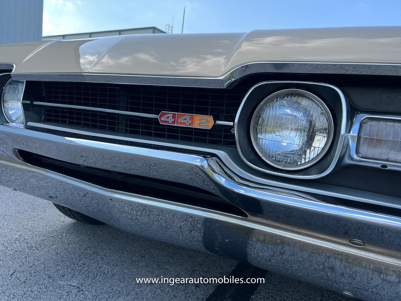 Oldsmobile-Cutlass-1967-Convertible-22