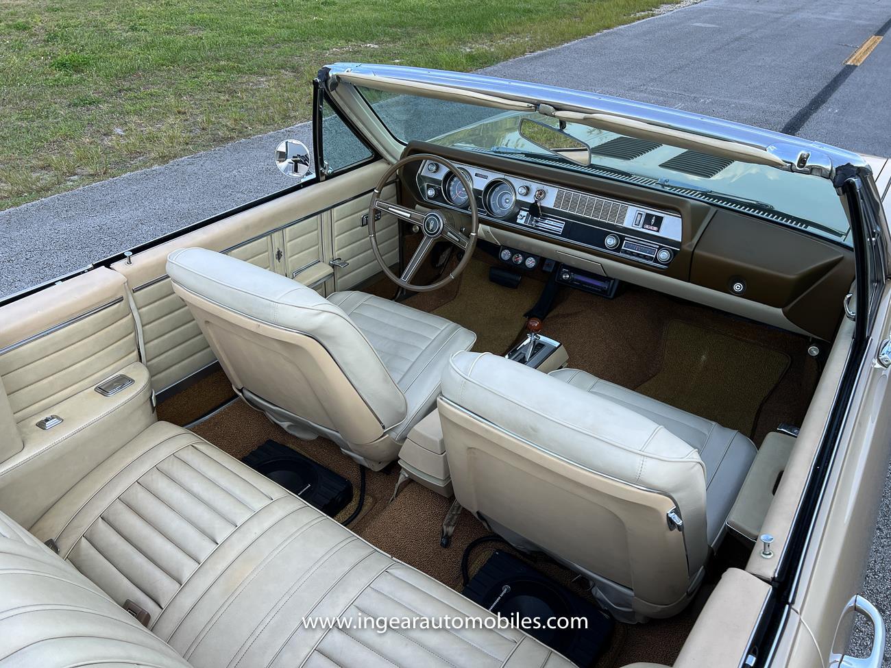Oldsmobile-Cutlass-1967-Convertible-3