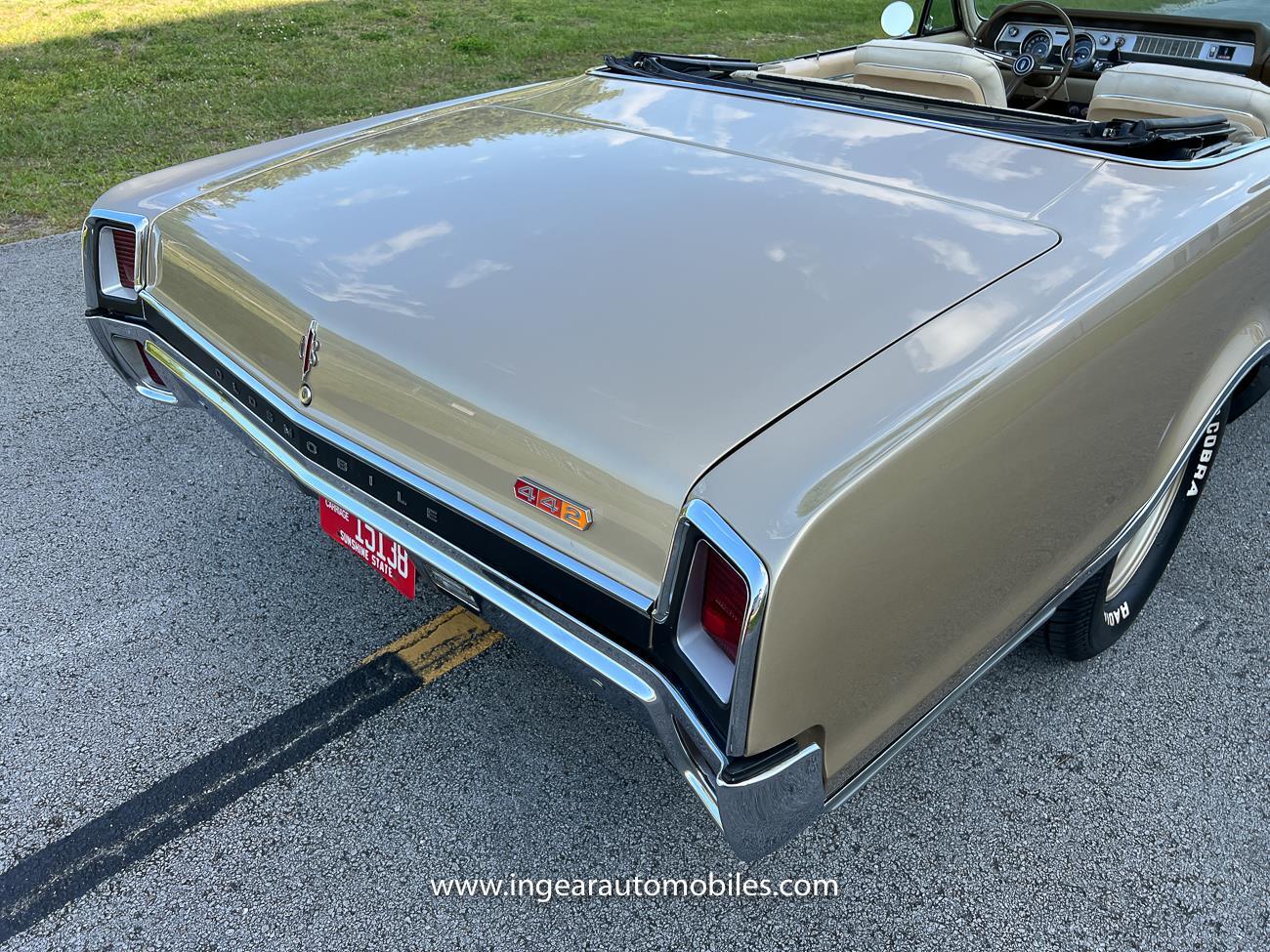 Oldsmobile-Cutlass-1967-Convertible-38