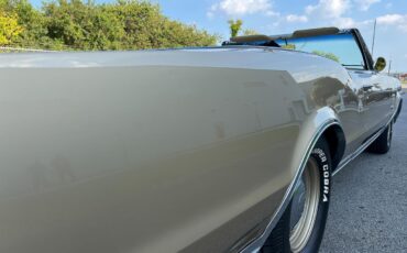 Oldsmobile-Cutlass-1967-Convertible-39