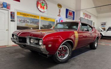 Oldsmobile-Cutlass-1968-2-Door-1