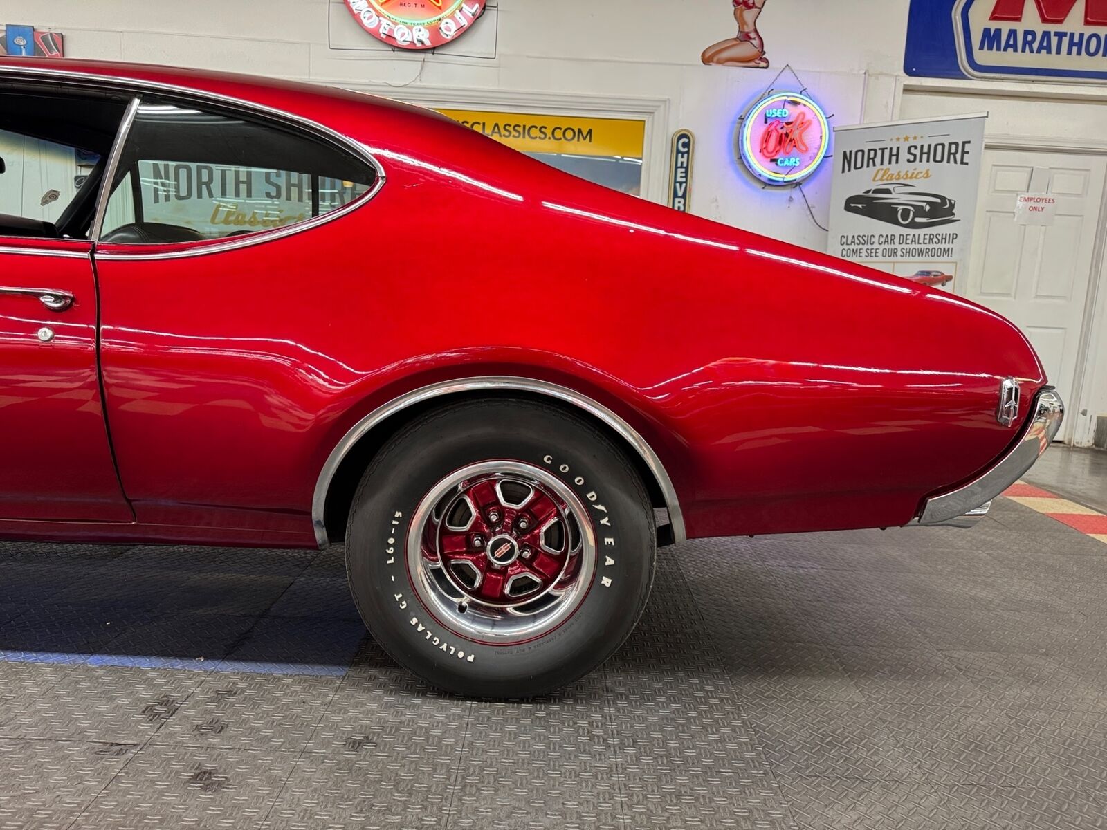 Oldsmobile-Cutlass-1968-2-Door-18