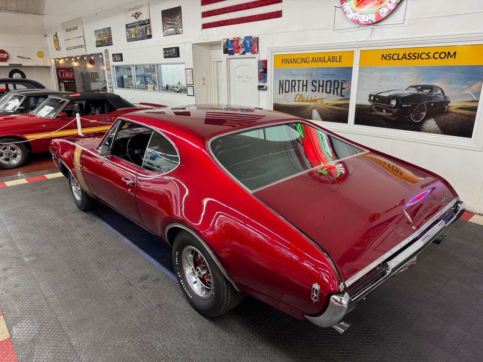 Oldsmobile-Cutlass-1968-2-Door-2