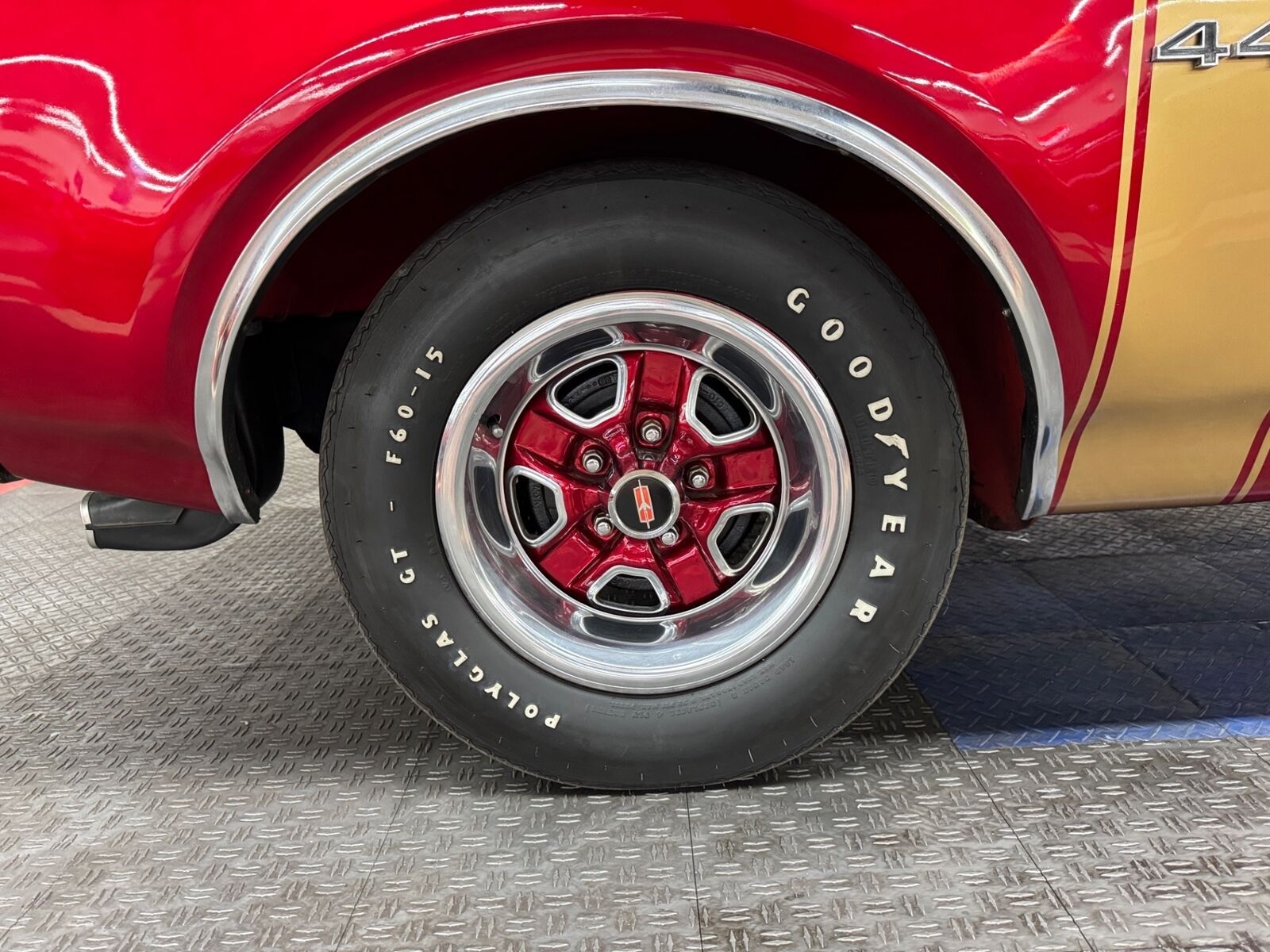 Oldsmobile-Cutlass-1968-2-Door-21