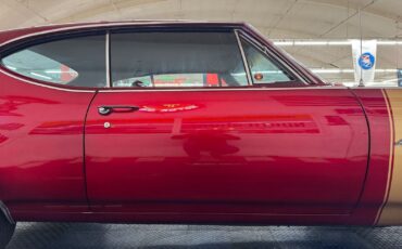 Oldsmobile-Cutlass-1968-2-Door-24