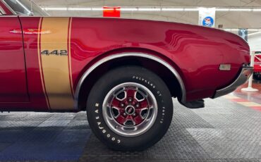 Oldsmobile-Cutlass-1968-2-Door-25