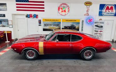 Oldsmobile-Cutlass-1968-2-Door-28