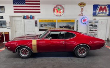 Oldsmobile-Cutlass-1968-2-Door-3