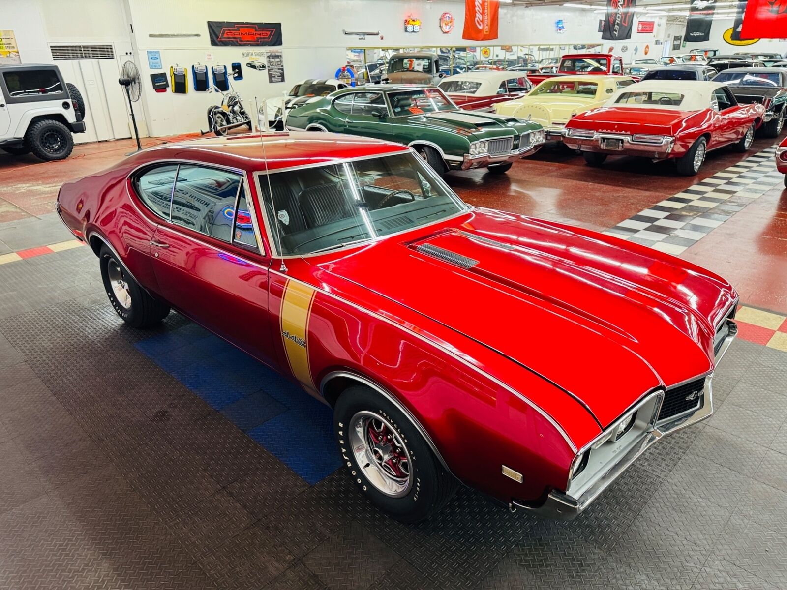 Oldsmobile-Cutlass-1968-2-Door-30