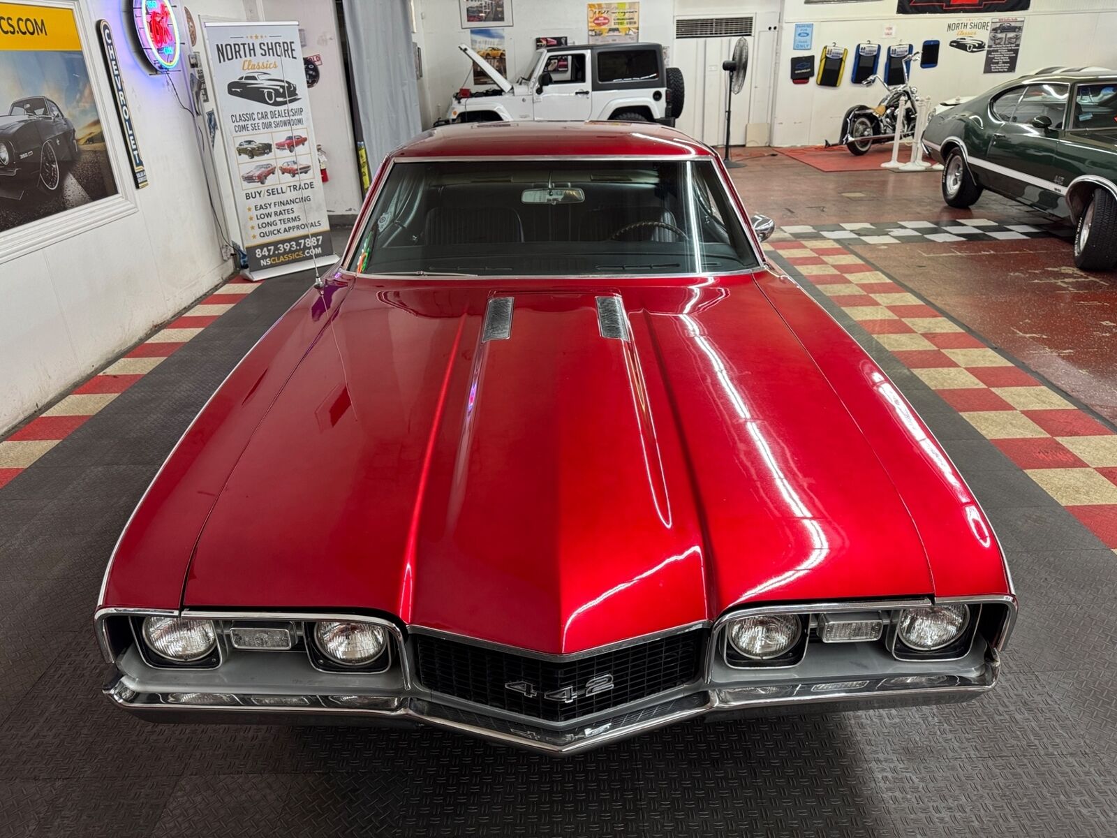 Oldsmobile-Cutlass-1968-2-Door-4