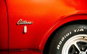 Oldsmobile-Cutlass-1969-Classic-Car-27
