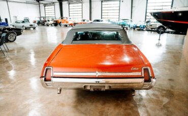 Oldsmobile-Cutlass-1969-Classic-Car-8