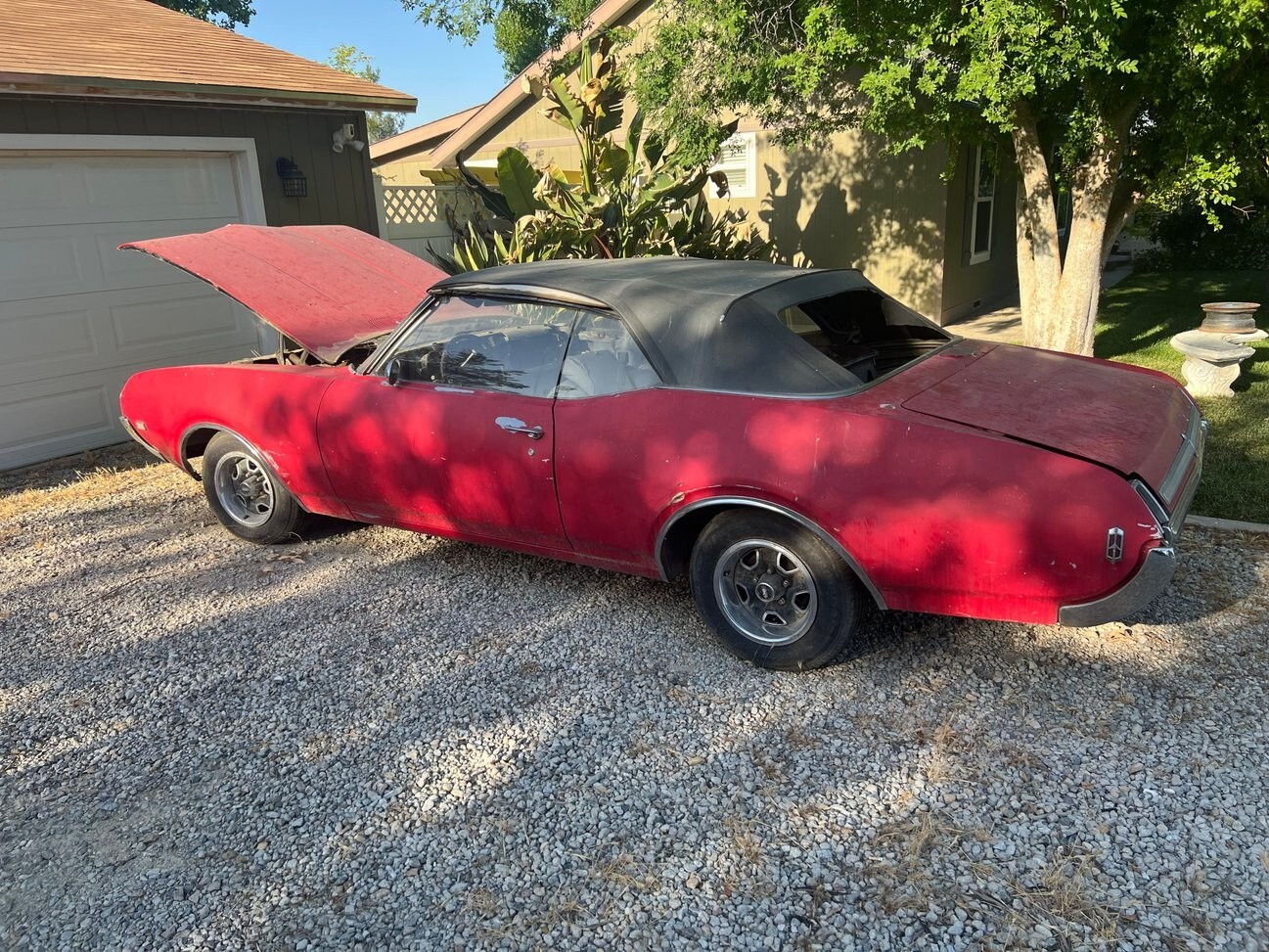Oldsmobile-Cutlass-1969-Convertible