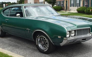 Oldsmobile-Cutlass-1969-Coupe-11