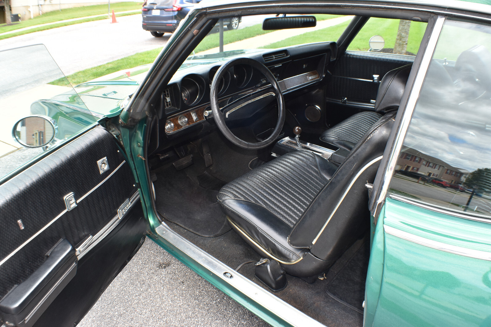 Oldsmobile-Cutlass-1969-Coupe-18