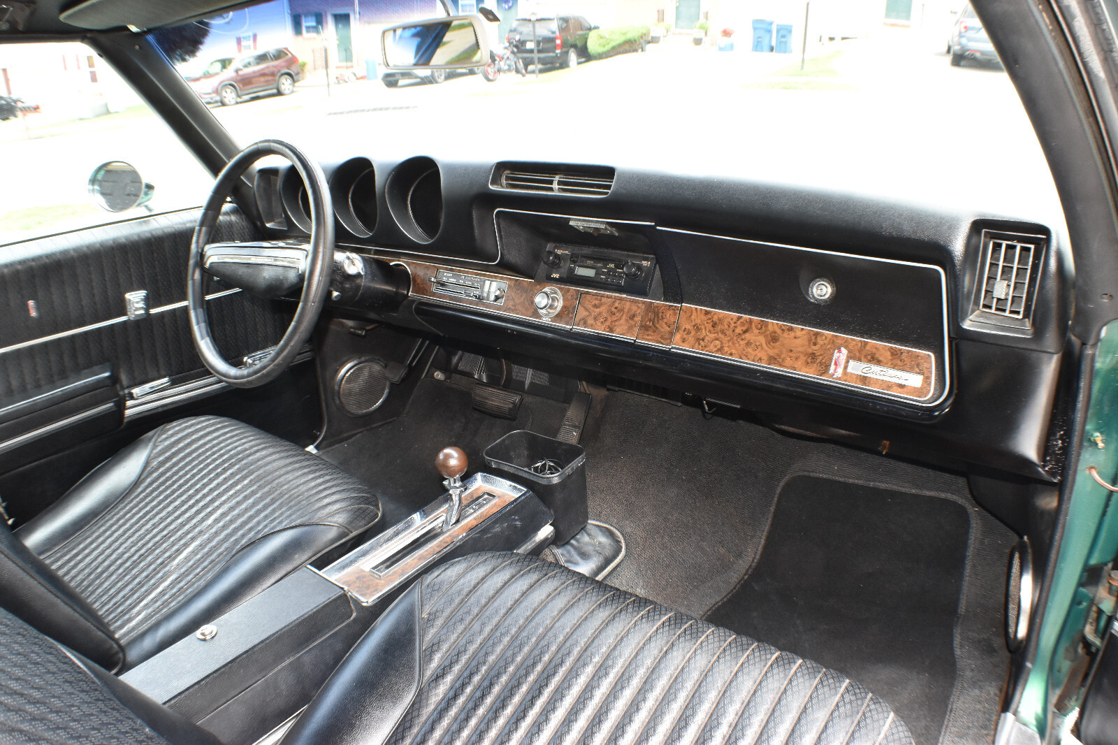 Oldsmobile-Cutlass-1969-Coupe-24