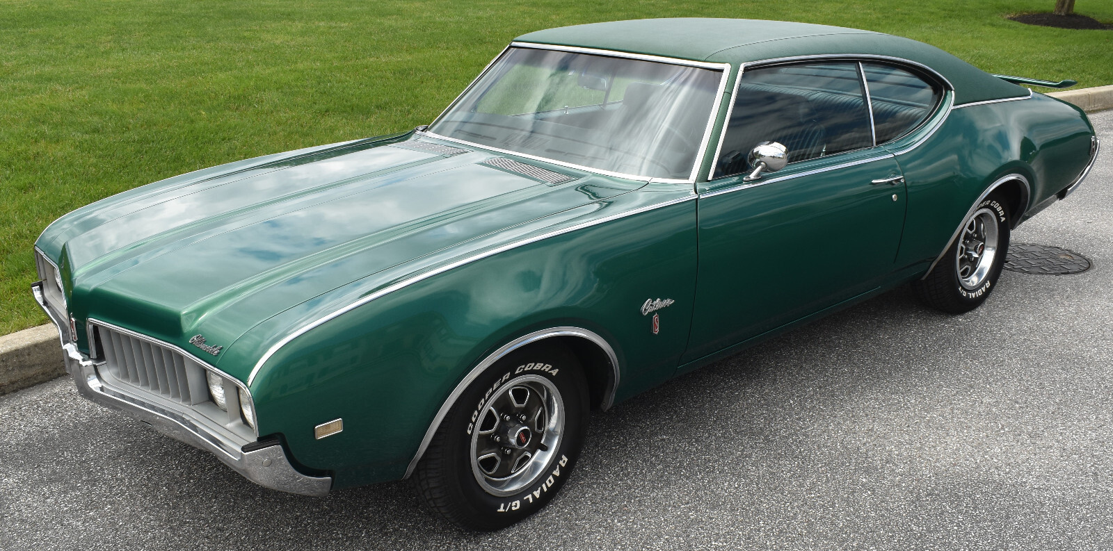 Oldsmobile-Cutlass-1969-Coupe-3