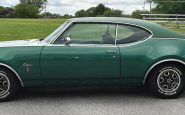 Oldsmobile-Cutlass-1969-Coupe-4