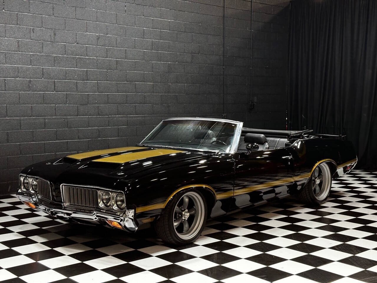 Oldsmobile-Cutlass-1970-Convertible-16