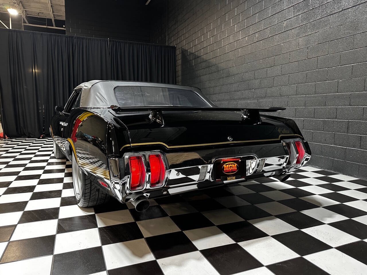 Oldsmobile-Cutlass-1970-Convertible-7