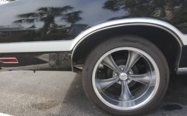 Oldsmobile-Cutlass-1971-black-5