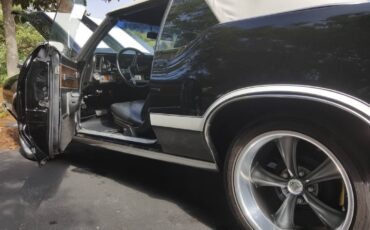 Oldsmobile-Cutlass-1971-black-6