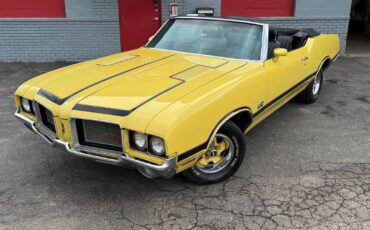 Oldsmobile-Cutlass-1972-Convertible-1