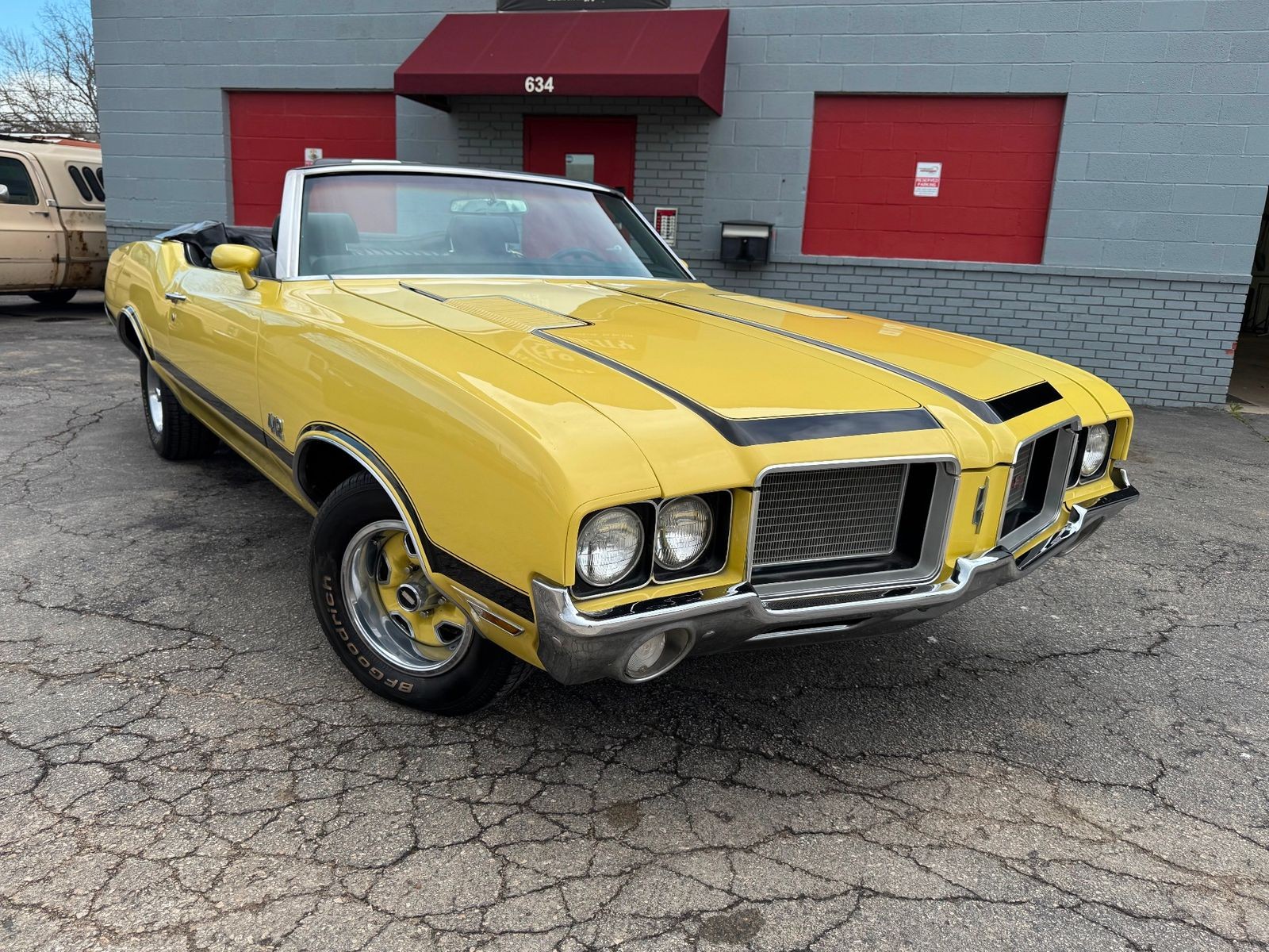 Oldsmobile-Cutlass-1972-Convertible-5