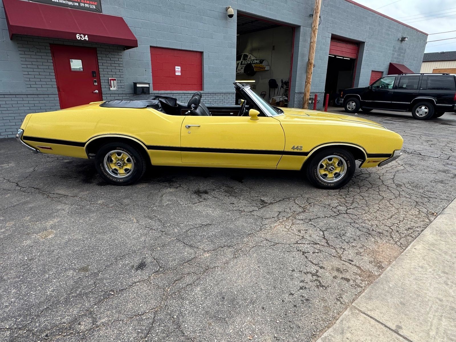Oldsmobile-Cutlass-1972-Convertible-7