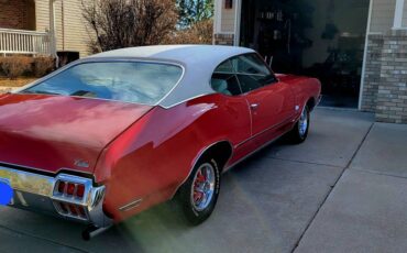 Oldsmobile-Cutlass-1972-red-2