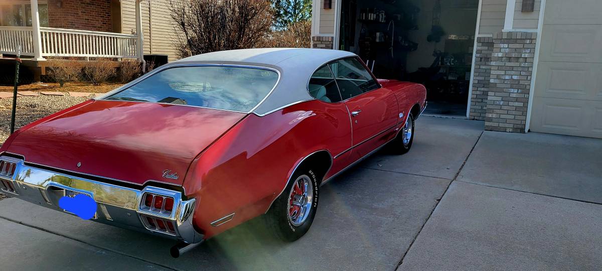 Oldsmobile-Cutlass-1972-red-2