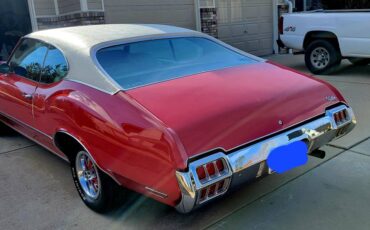 Oldsmobile-Cutlass-1972-red-4