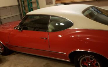 Oldsmobile-Cutlass-1972-red-7